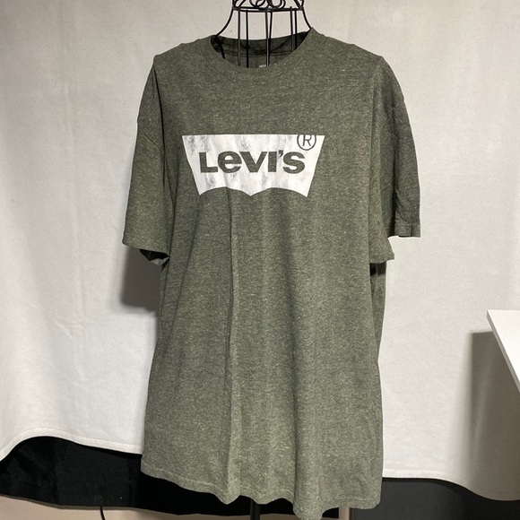Levi's Other - Levi’s mens t-shirt